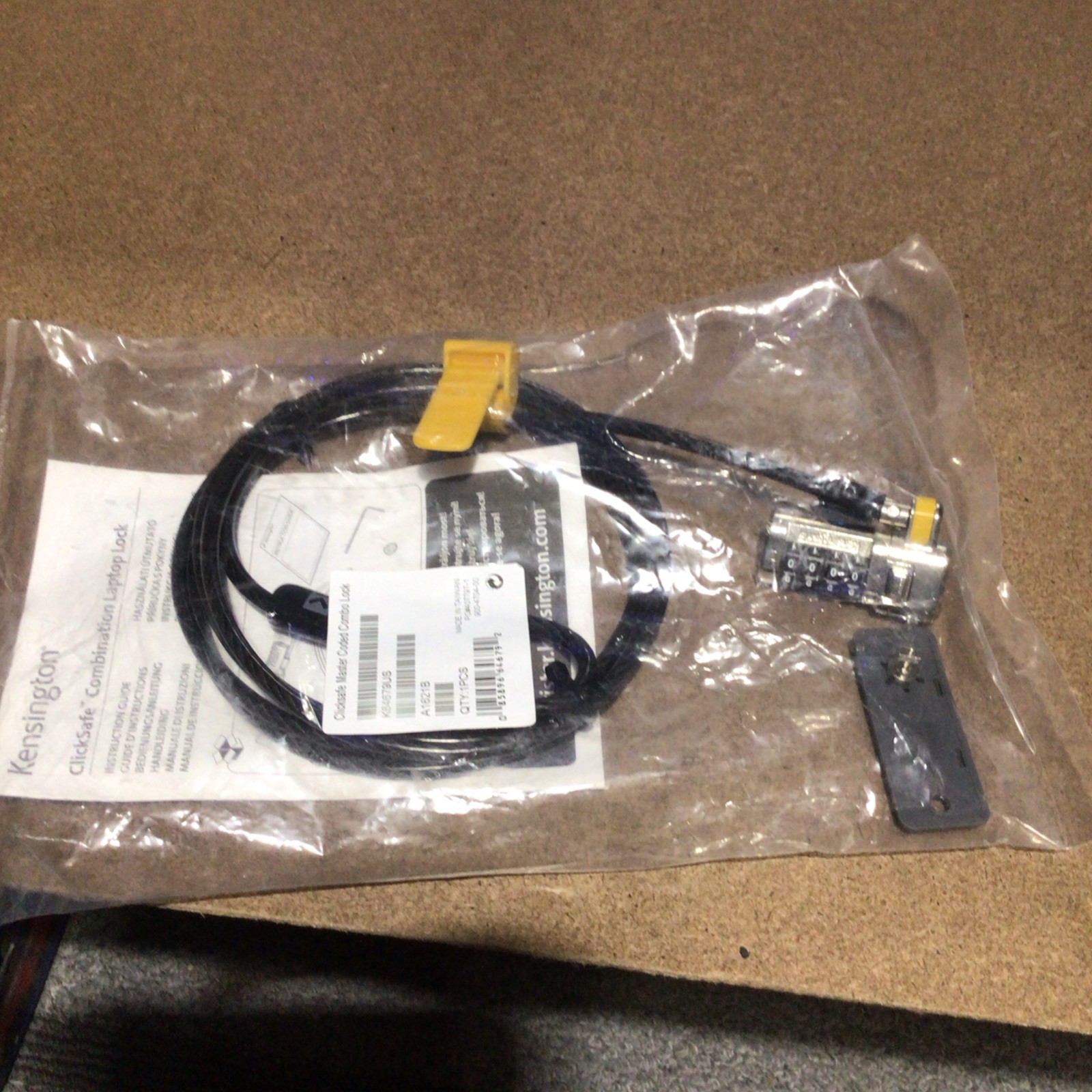 Kensington ClickSafe Master Coded Combination Laptop Lock K64679US Security