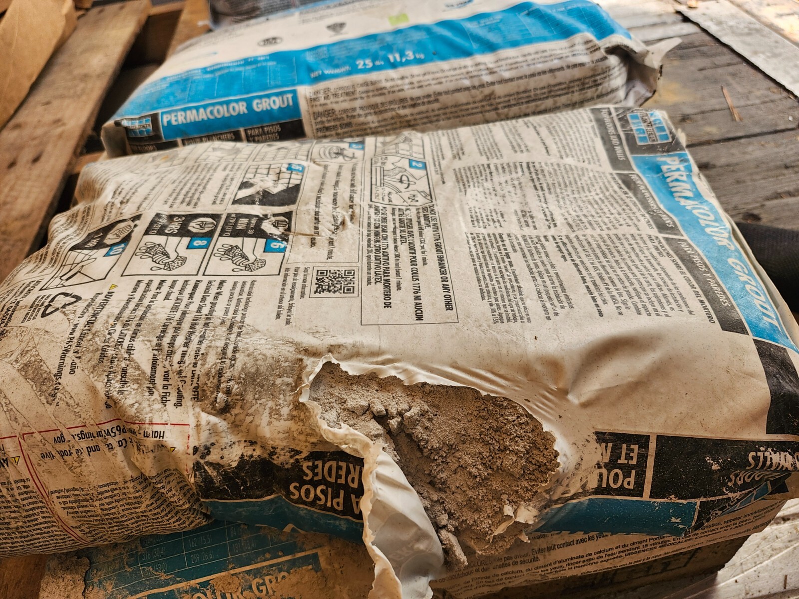 Laticrete PermaColor Grout - Sterling Silver 25lbs OPEN BOX