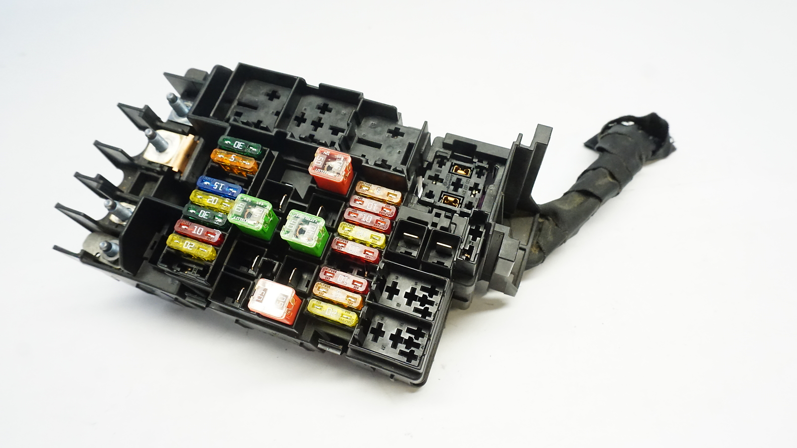 2015 - 2018 VW Jetta Fuse Box  5C0937819L  OEM
