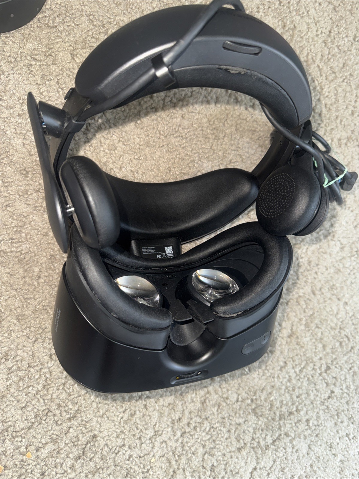 Samsung HMD Odyssey Windows Mixed Reality Headset Xe800zaa