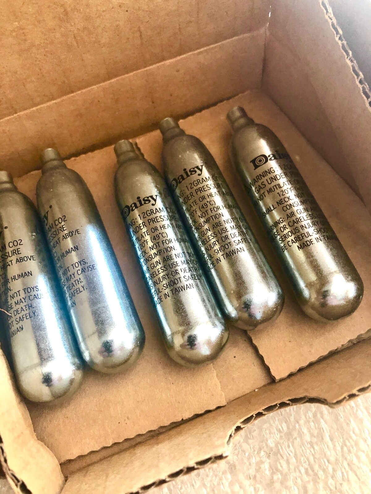 Daisy Powerline CO2 Cartridges / 5 Pack 12 Gram Cylinders - Hard Box