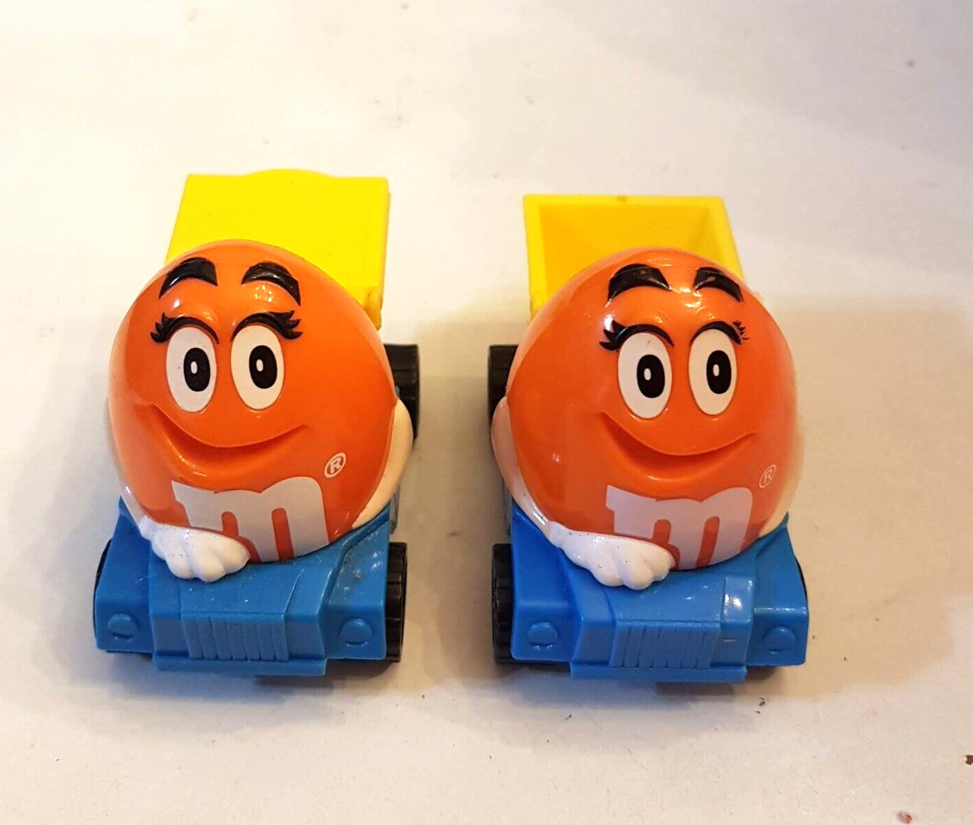 M&M's Mini's Candy Burger King Kids Club Meal Toy 1997 Orange Dump Truck 1 bonus