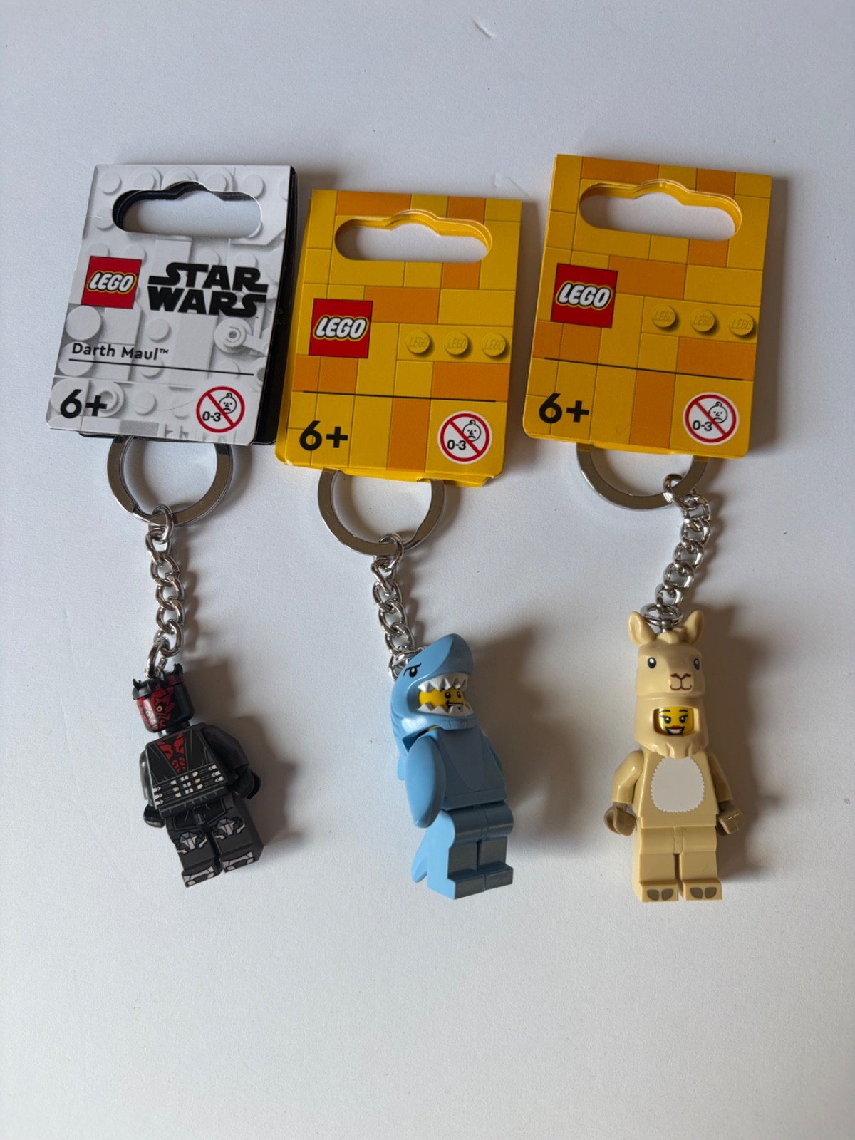 lego keychain Darth Maul Shark Suit Guy Llama Girl 854188 853666 854081