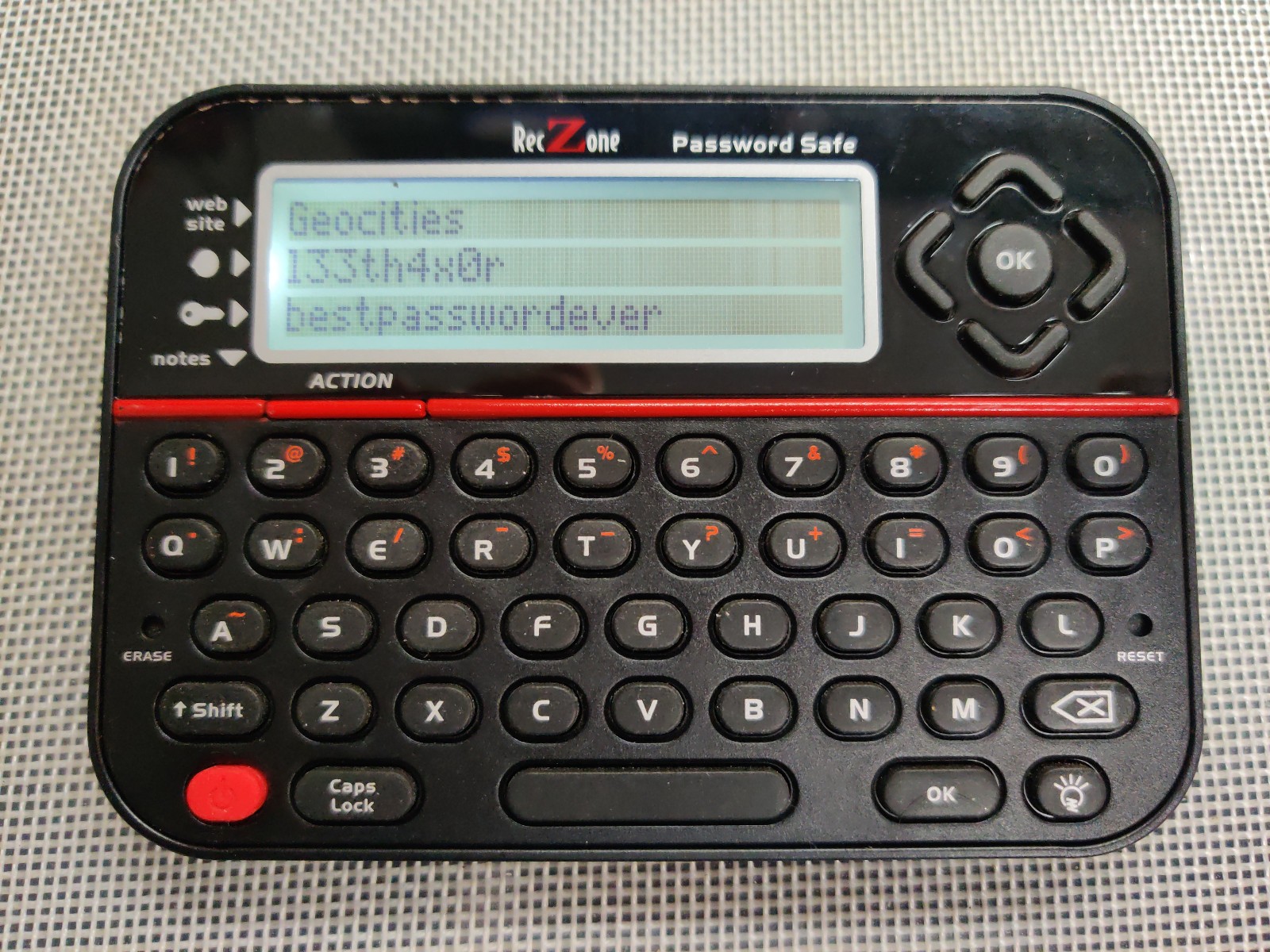 Vintage 2010s Tech — RecZone Password Safe Model 595 — WORKING