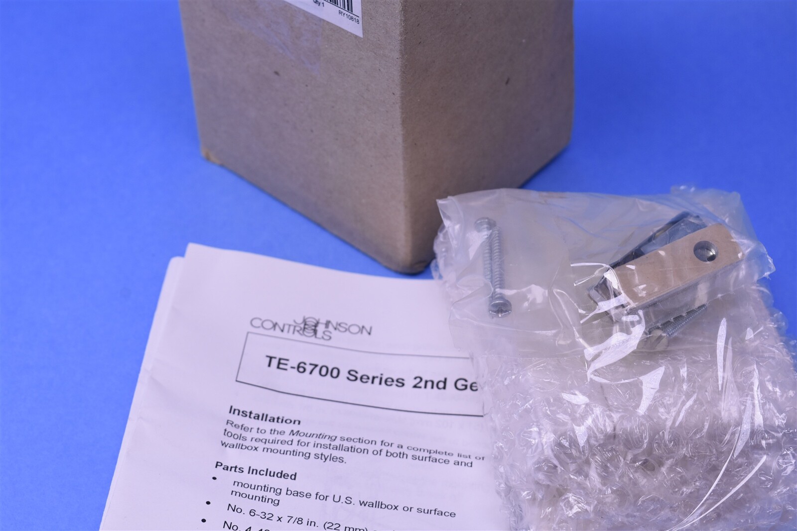 Johnson Controls TE-67NP-0B00 Nickel Temp-Sensing Controller w/ Phone Jack