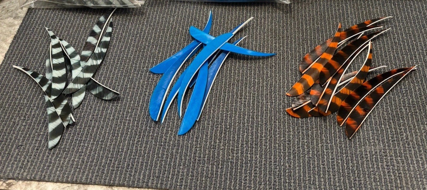 12 TrueFlight 5" Inch Archery Feathers Left Wing - Use Right Or Left Handed
