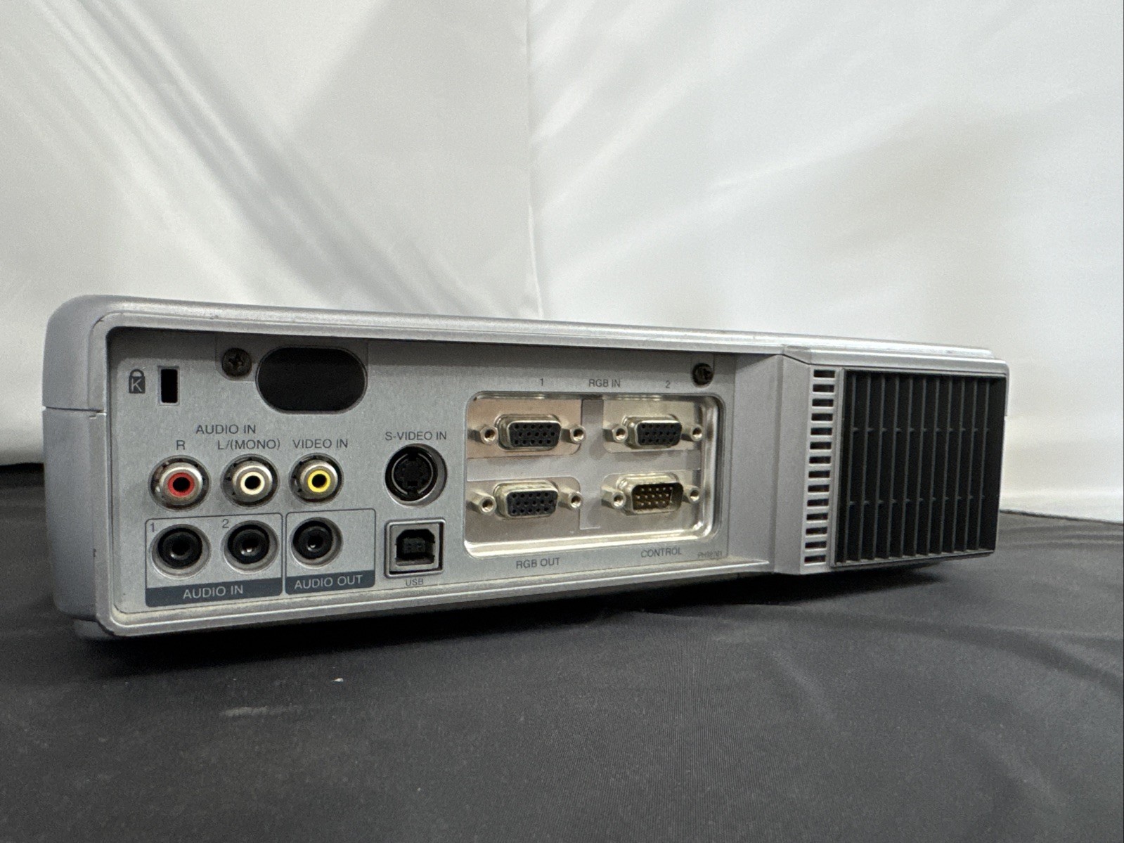 Hitachi CP-S317 Multimedia Mobile LCD Projector Unit Only Untested For Parts