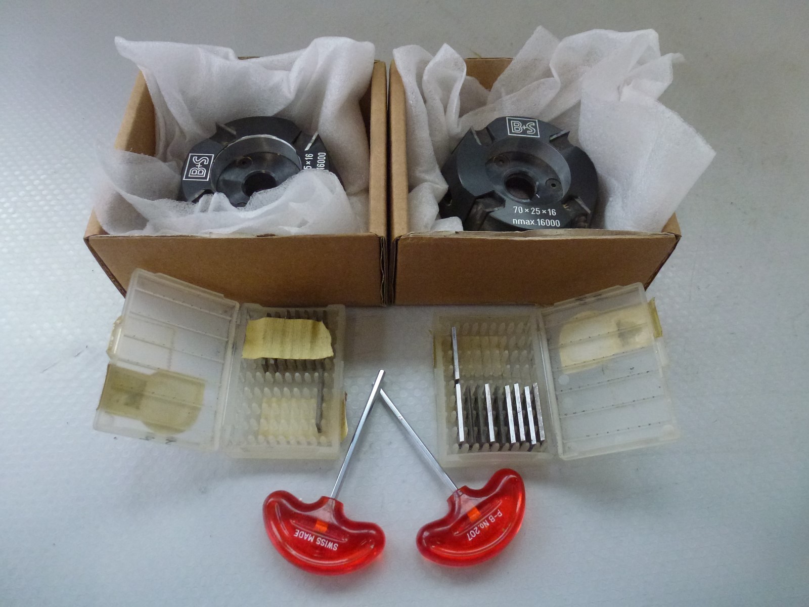 B+S Wood Router 70x25x16 Set R+L, Mounting 16mm Speed up to 16000 + HM Blade