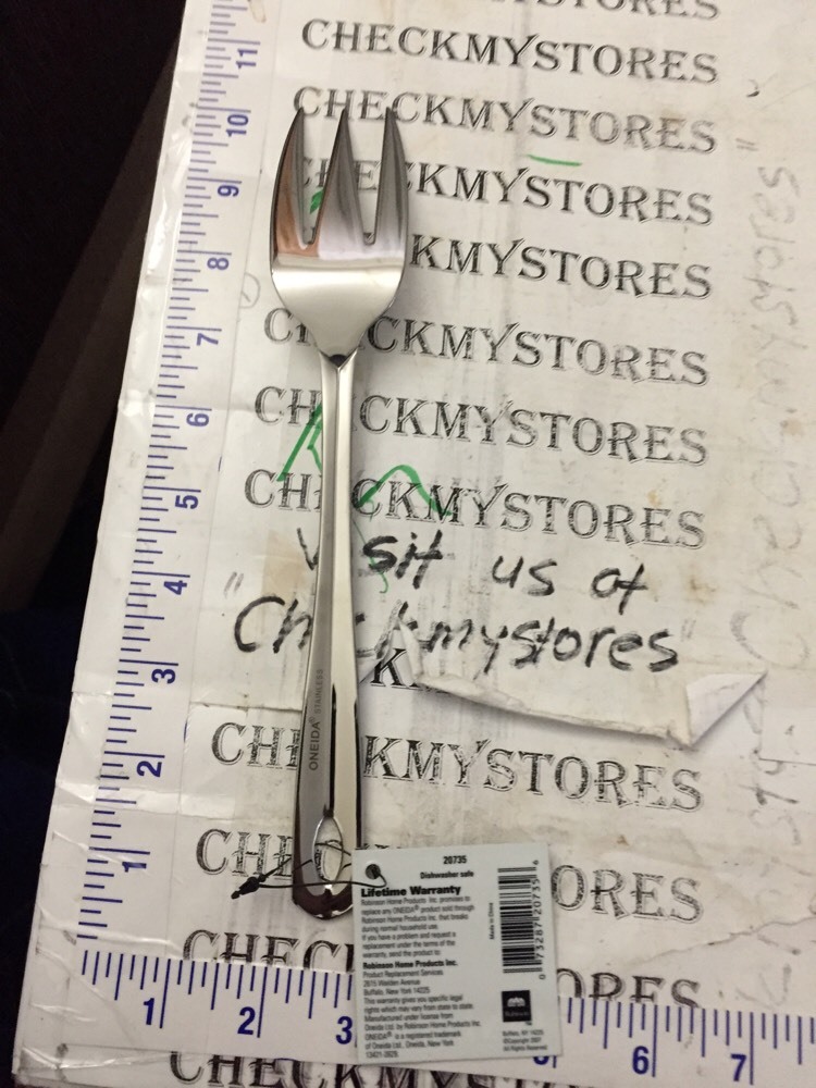 Oneida 9-1/2 Ss Serving Fork ROBINSON HOME PRODUCTS, Serving Ware 20735