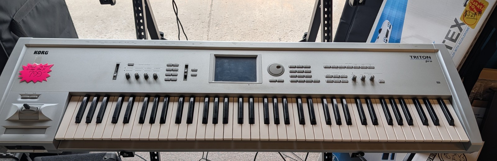 Korg Triton Pro 76-Key Workstation Keyboard - EXCELLENT