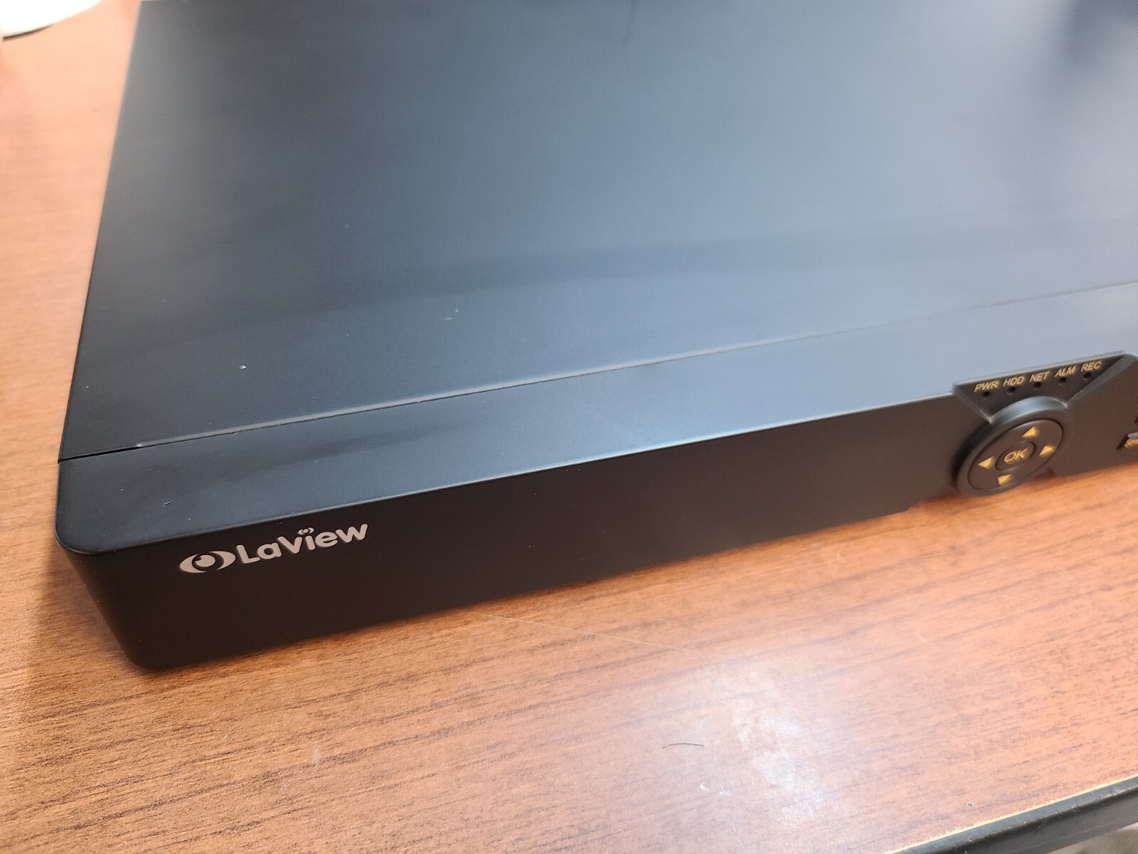 ORIGINAL! LAVIEW LV-D0404BE-HA 4CH H.264 2 SATA DVR SURVEILLANCE SYSTEM NO HDD!!