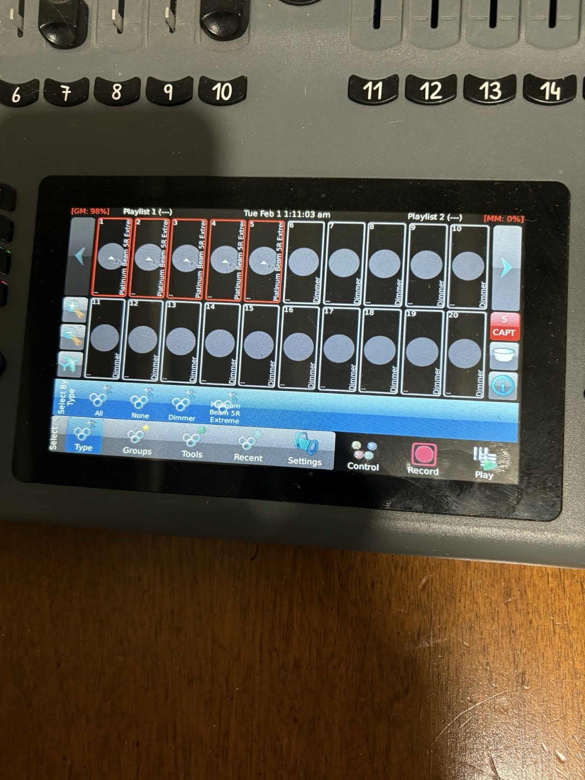 Cognito PRO512 DMX console Working missing some buttons offer as found