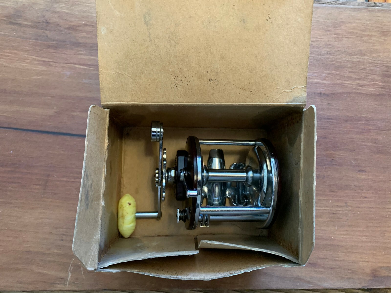 Penn Peer Model 209 Level Wind Fishing Reel with Original Box
