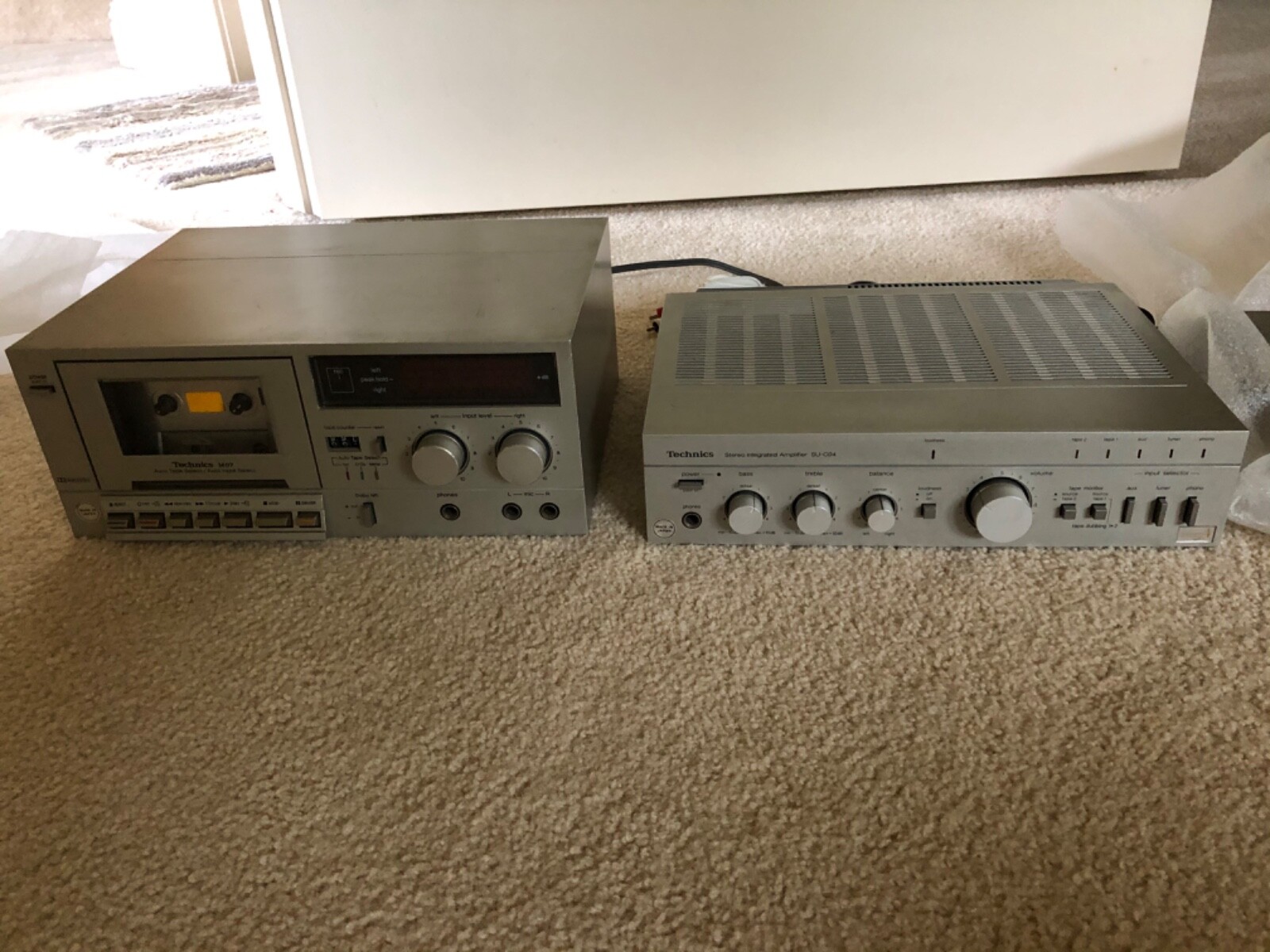 TECHNICS Collectible mini System-Japan-suco4 Amp,st-co4L Tuner, MO7 cassette