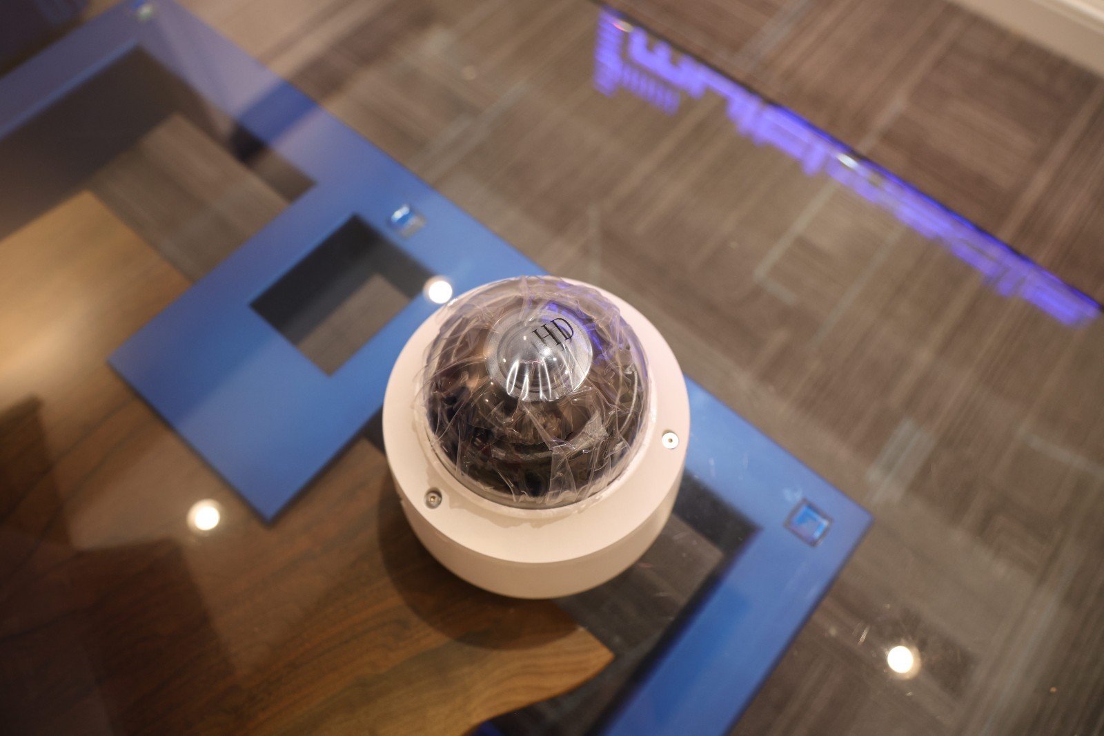 Luma Surveillance 510 Series Dome Camera White