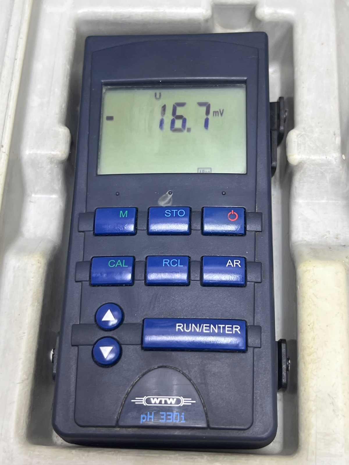 WTW PH330i + SenTix 41 PH Meter