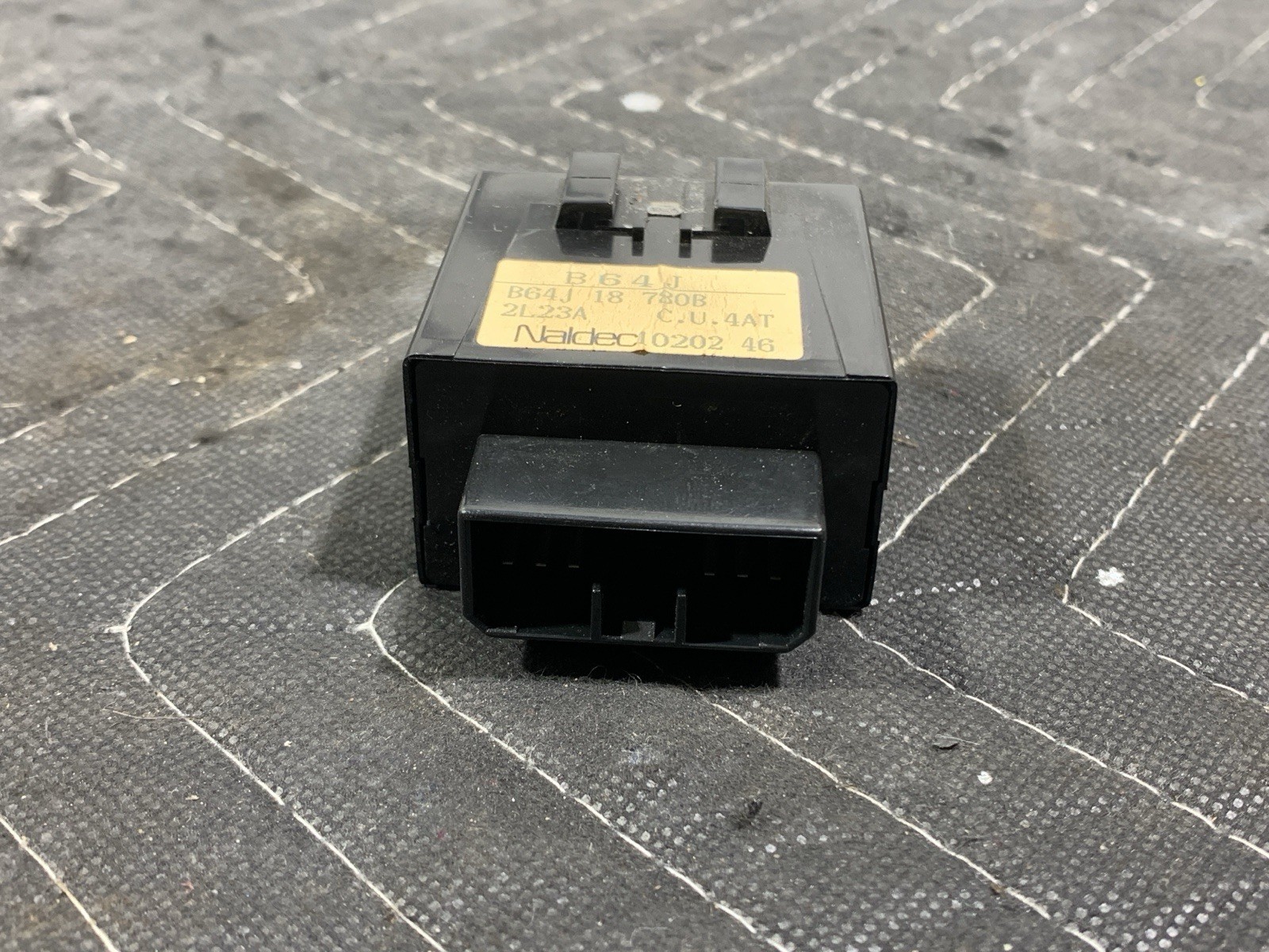 1990-1993 Mazda Miata Oem Automatic Transmission Control Module B64J Relay 1.6