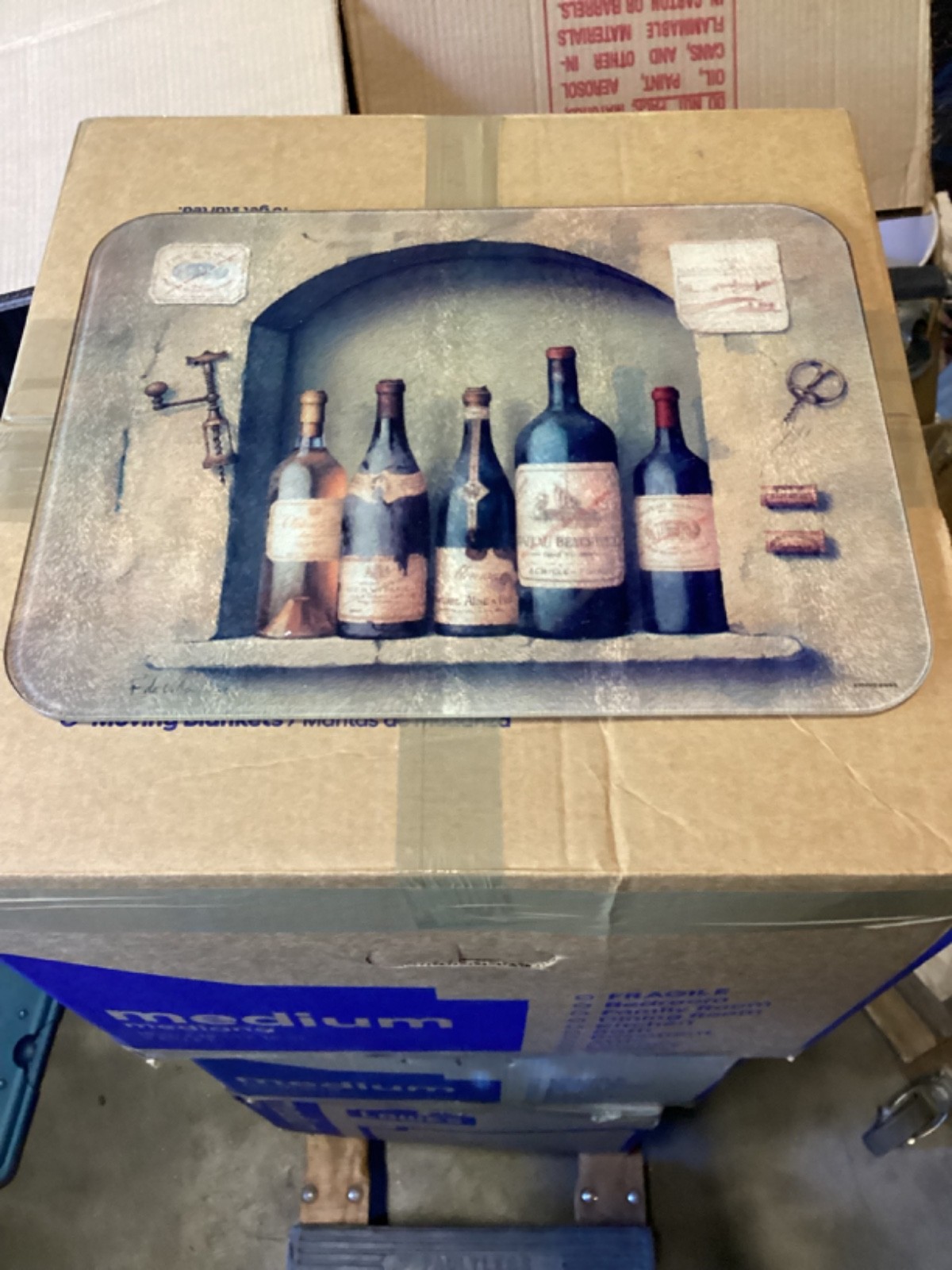 A Trivet Tray or Hot Tray for your kitchen - Wine! Glass 16” x 12” in EUC