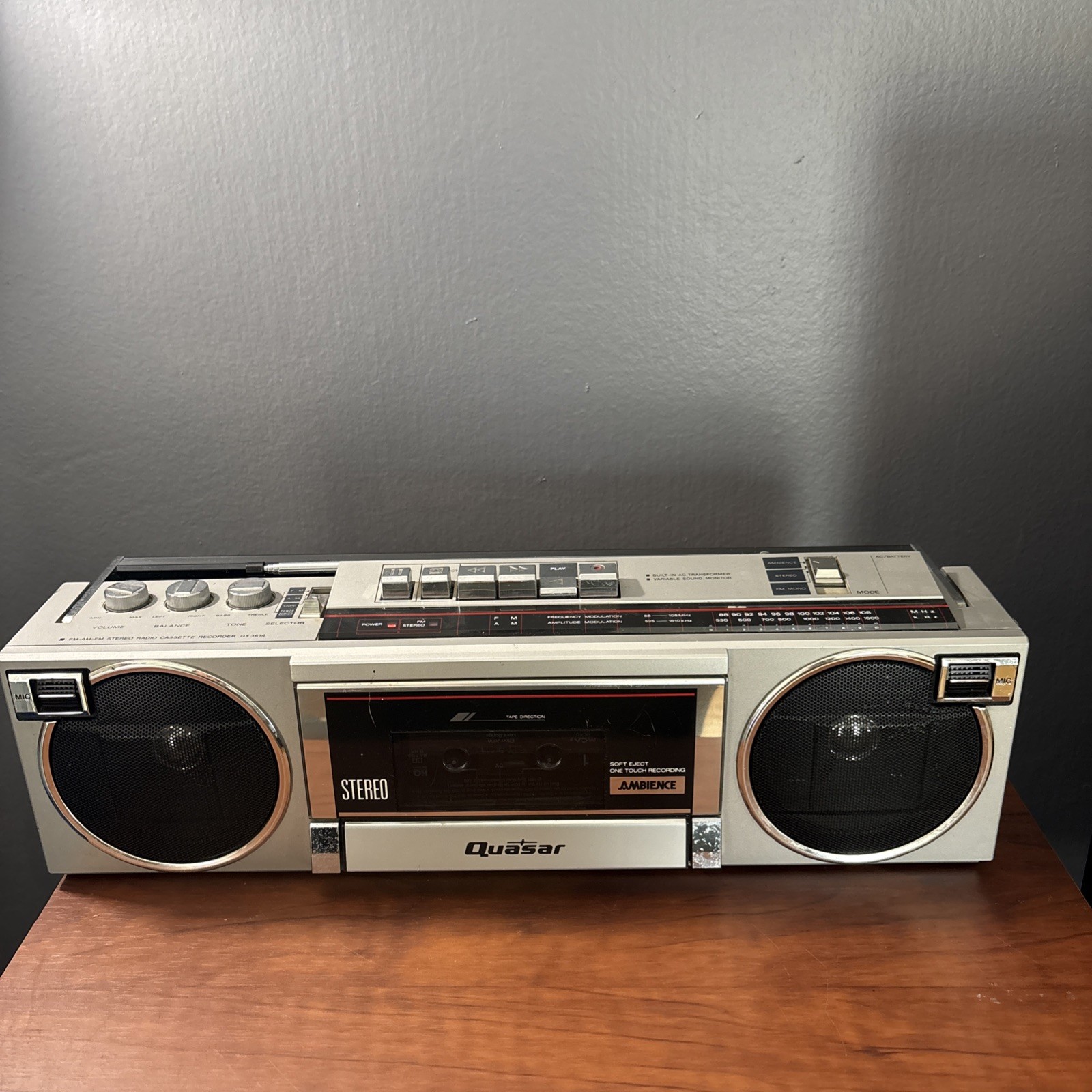 Quasar GX-3614 FM-AM-FM Stereo Radio Cassette Recorder - TESTED & WORKING