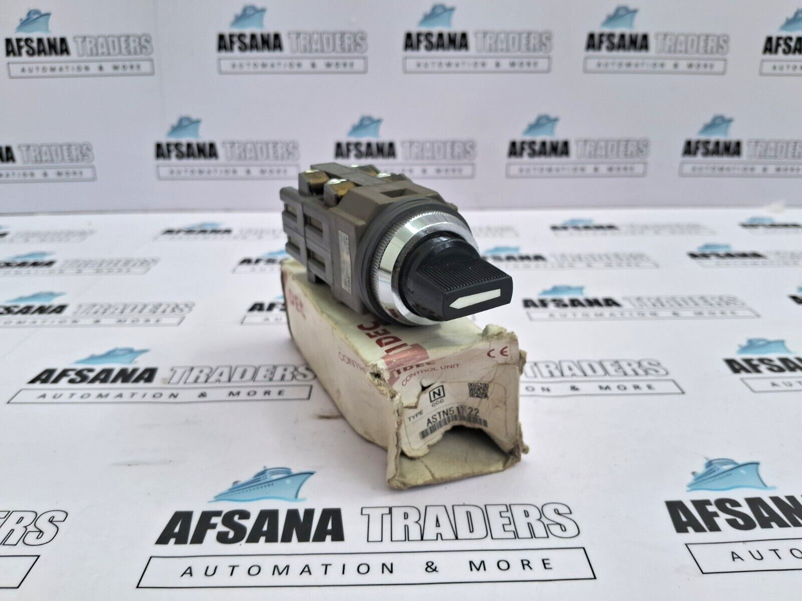 Idec astn51l22 snap acting selector switch