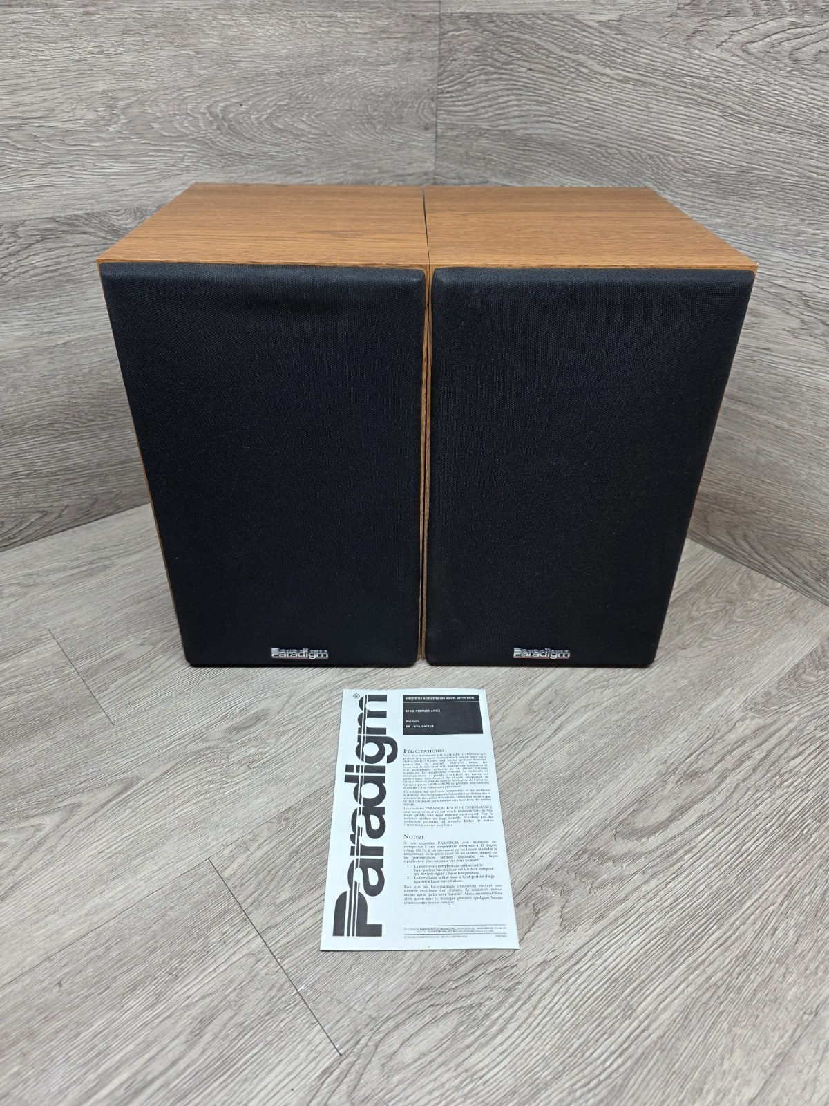 Pair of Vintage Paradigm Atom V1 Bookshelf Speakers (Set of 2) Tested Free Shipp