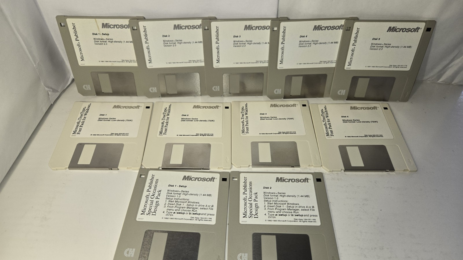 Microsoft Thumbs + Norton Cheyenne Parsons Western Digital hard 3.5" Floppy Disk