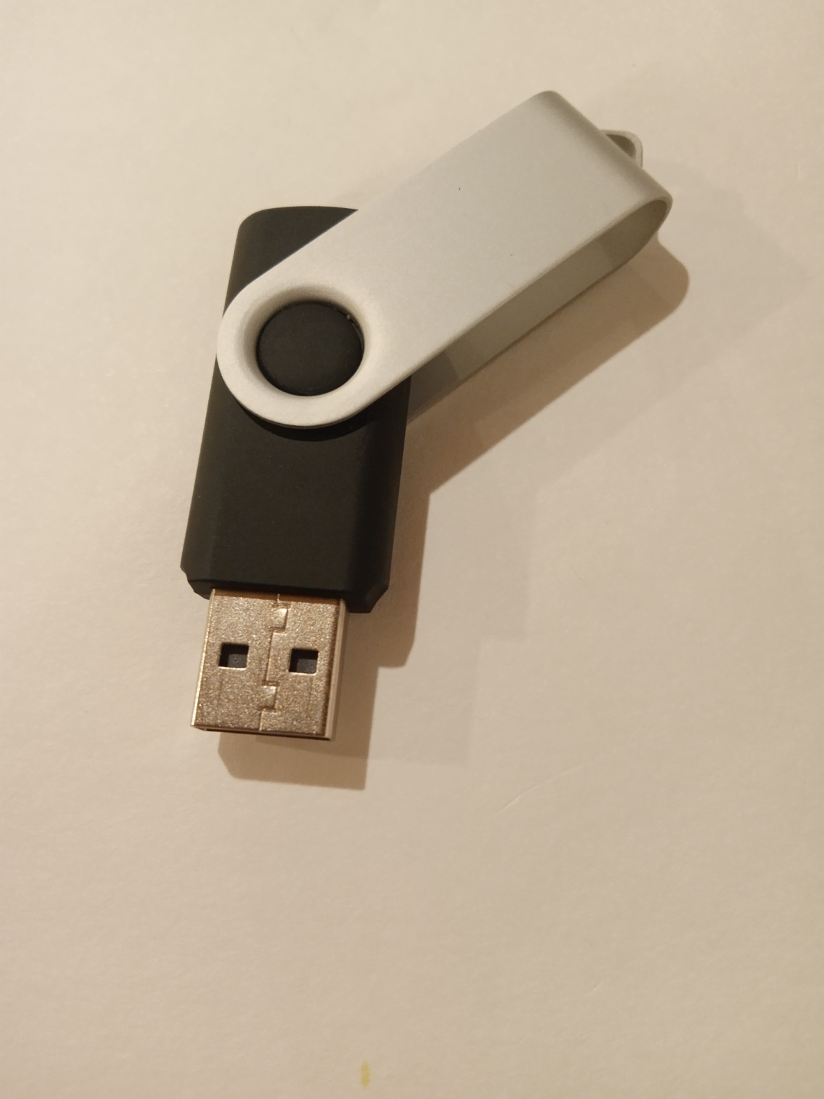 XBOX ONE S/X -- System Software Update USB Installer -- OPERATING SYSTEM - 2026