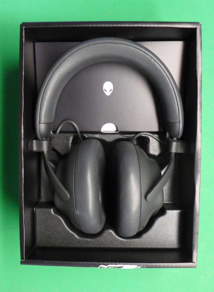 GENUINE Alienware PRO Wireless Gaming Headset Dell 26HH8