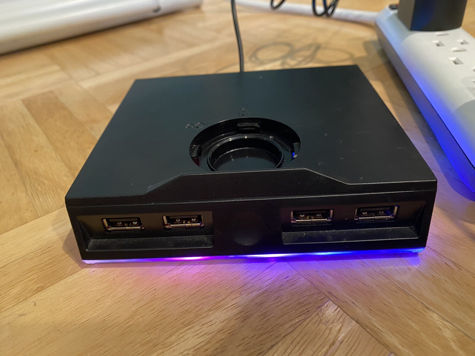Nintendo Gaming Headphone Stand Replacement Base OEM, 4 USB ports tested LED