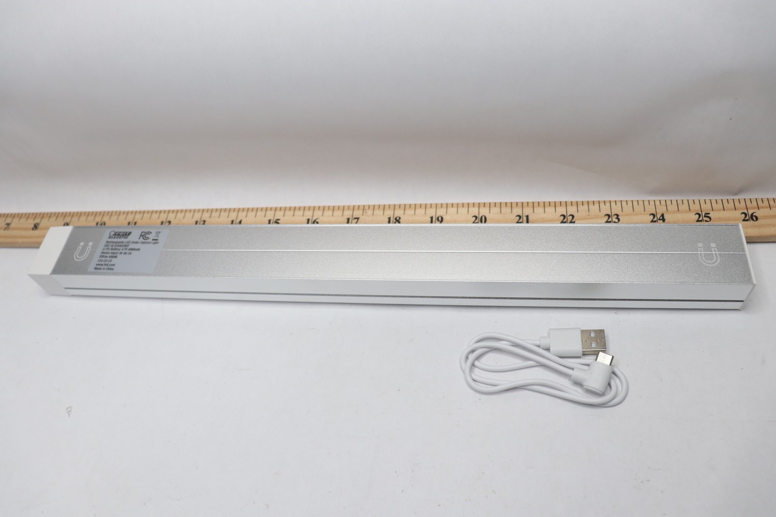 Feit Electric LED Rechargeable Under Cabinet Light Battery Operated 4000K 16.5"