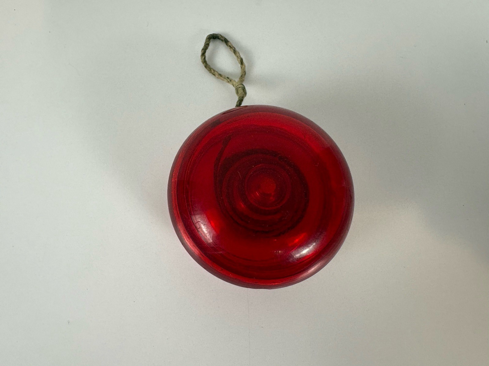 Vintage Red Duncan Imperial Plastic Yo-Yo Cotton String Retro Loved Condition