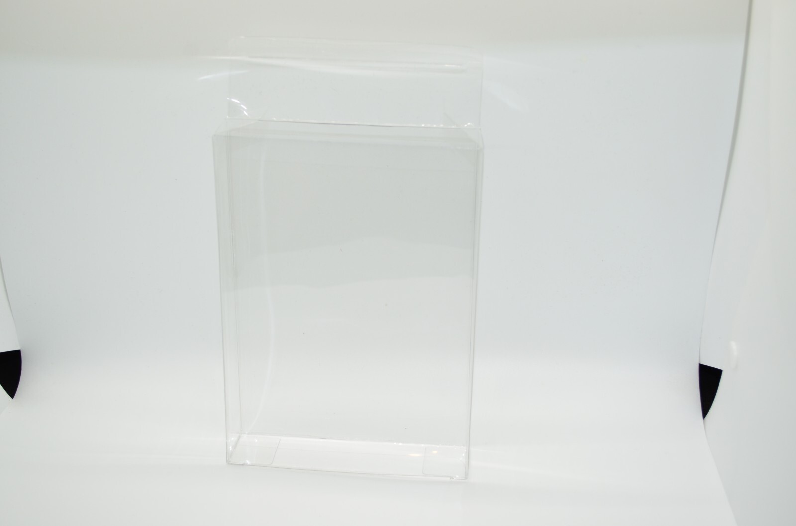 10 Plastic Protective Protectors Cases Sleeves Display Boxes For Nintendo NES