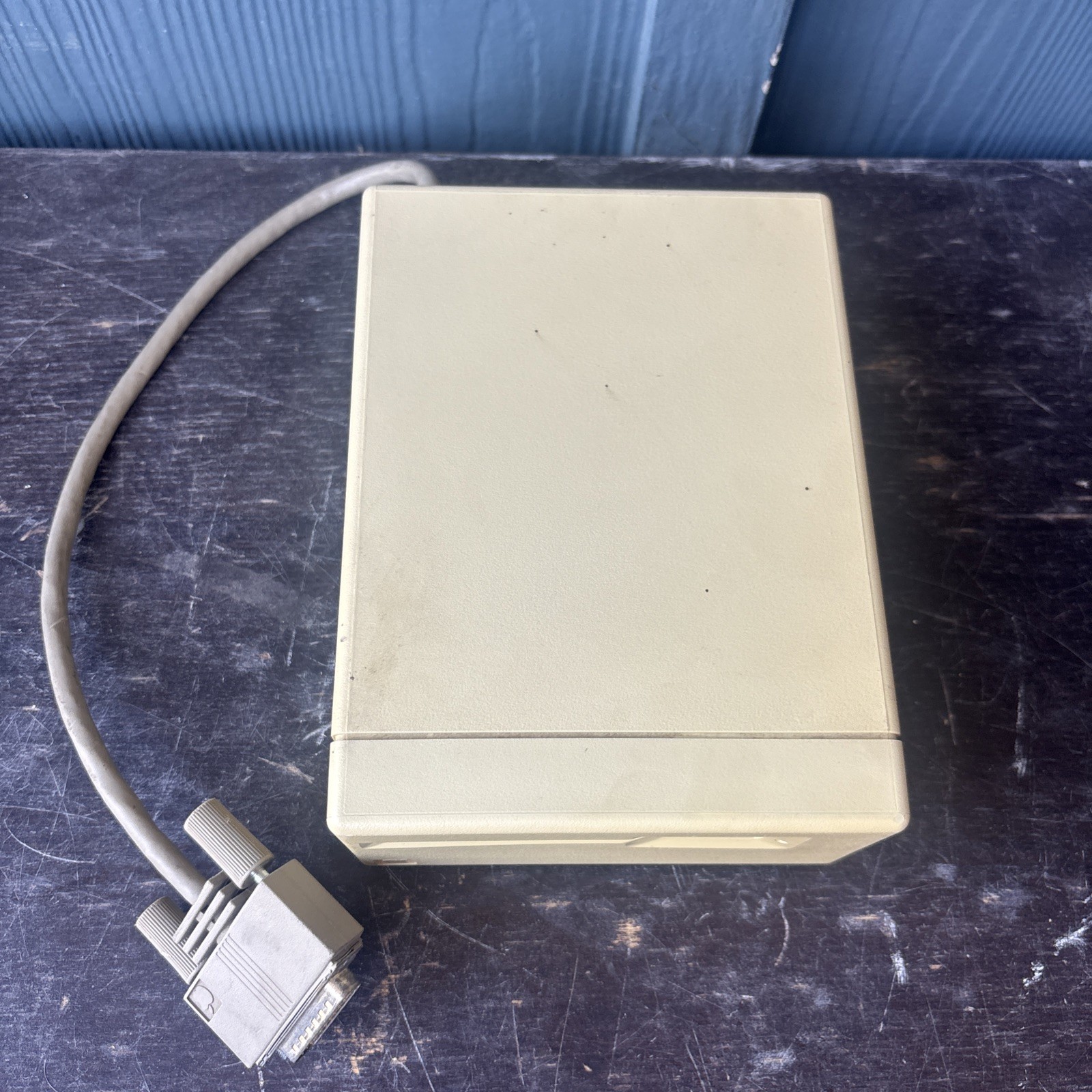 Apple M0130 400K External Disk Drive 3.5" Floppy Disk Drive - Untested As Is
