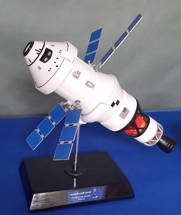 3d printed  Orion spacecraft, crew module, service Module, ICPS, CM, SM 1/48
