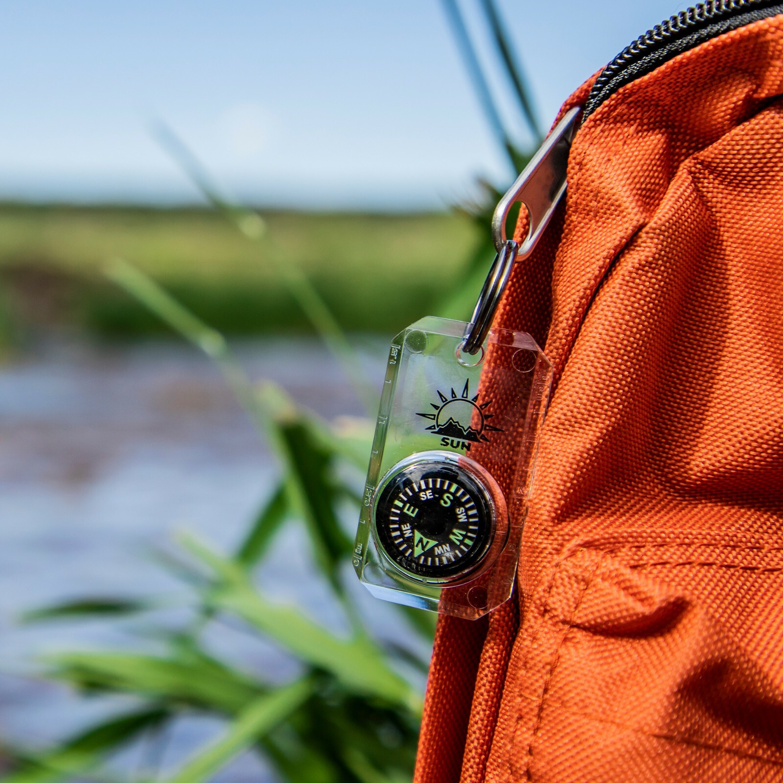 Sun Company MiniComp - Zipperpull Mini Compass with Split Ring