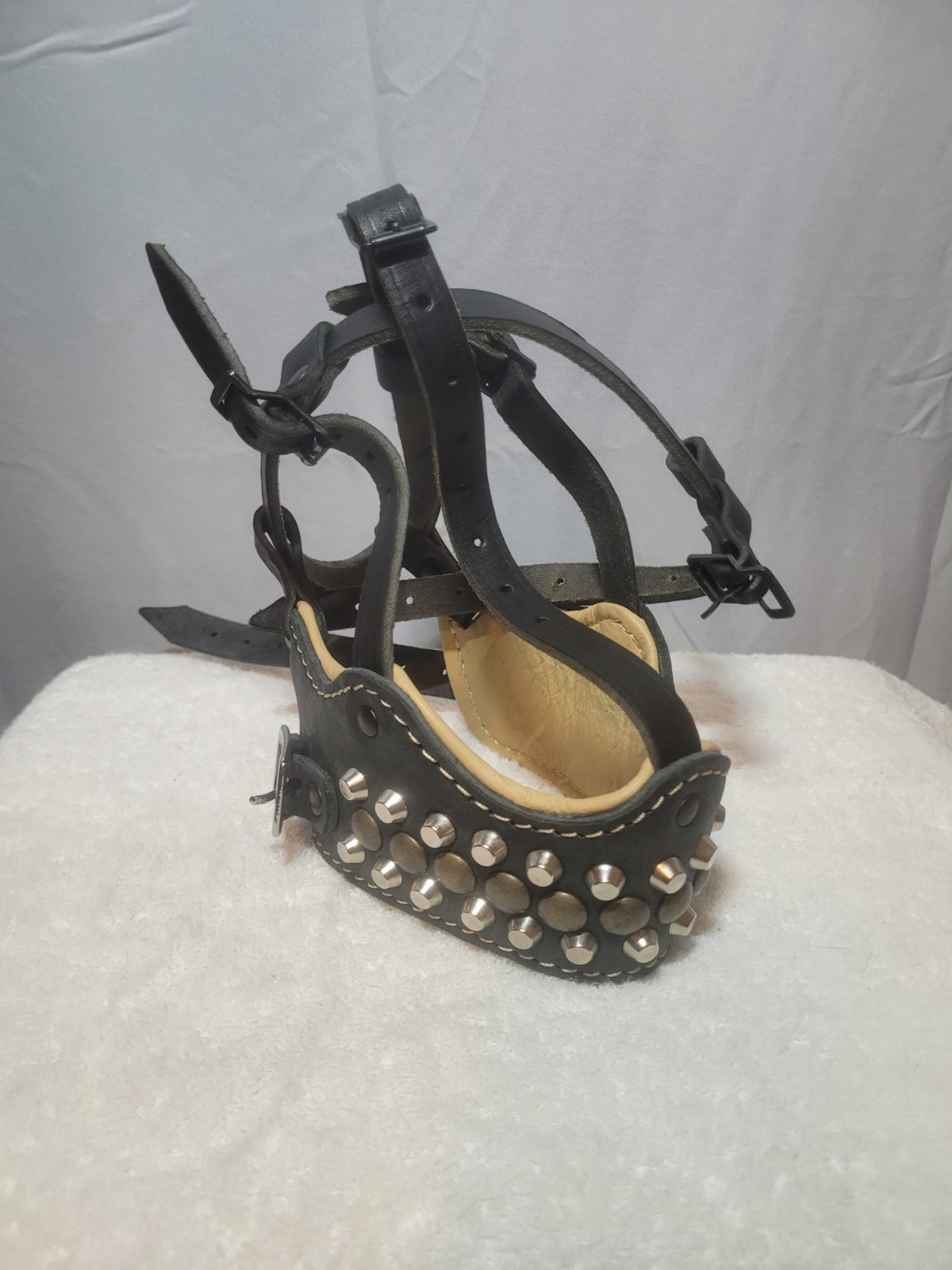 Studded Nappa Padded Leather Cane Corso Muzzle