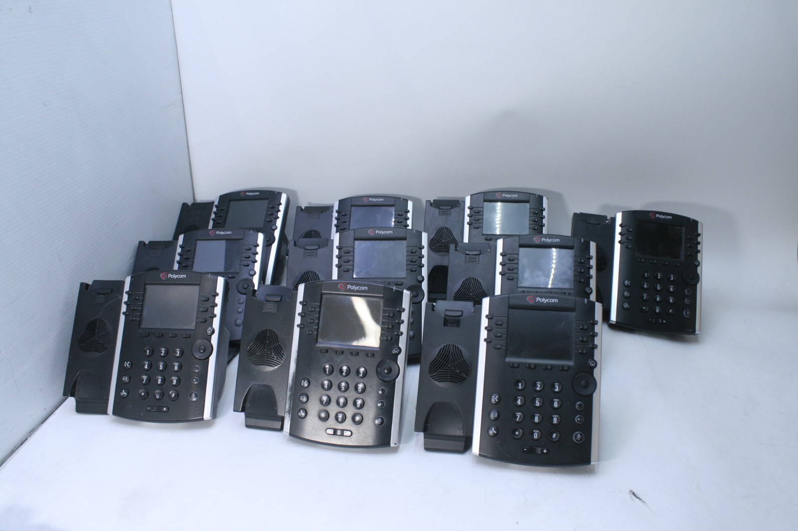 LOT OF 10  Polycom VVX 411 PoE IP  VOIP Phones + Stands 2201-48450-001   T7-D12