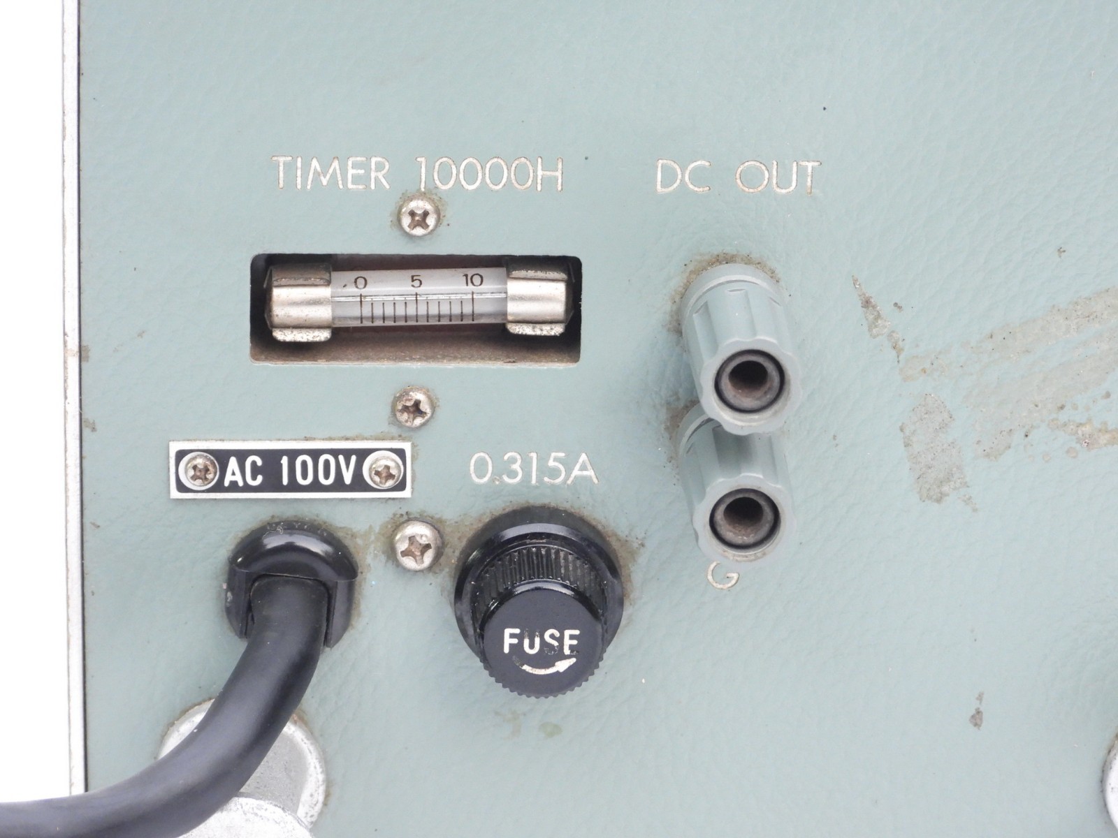 ANRITSU ML69A HIGH-SENSITIVITY ANALOG AC ELECTRONIC VOLTMETER TESTMETER 8-RANGES