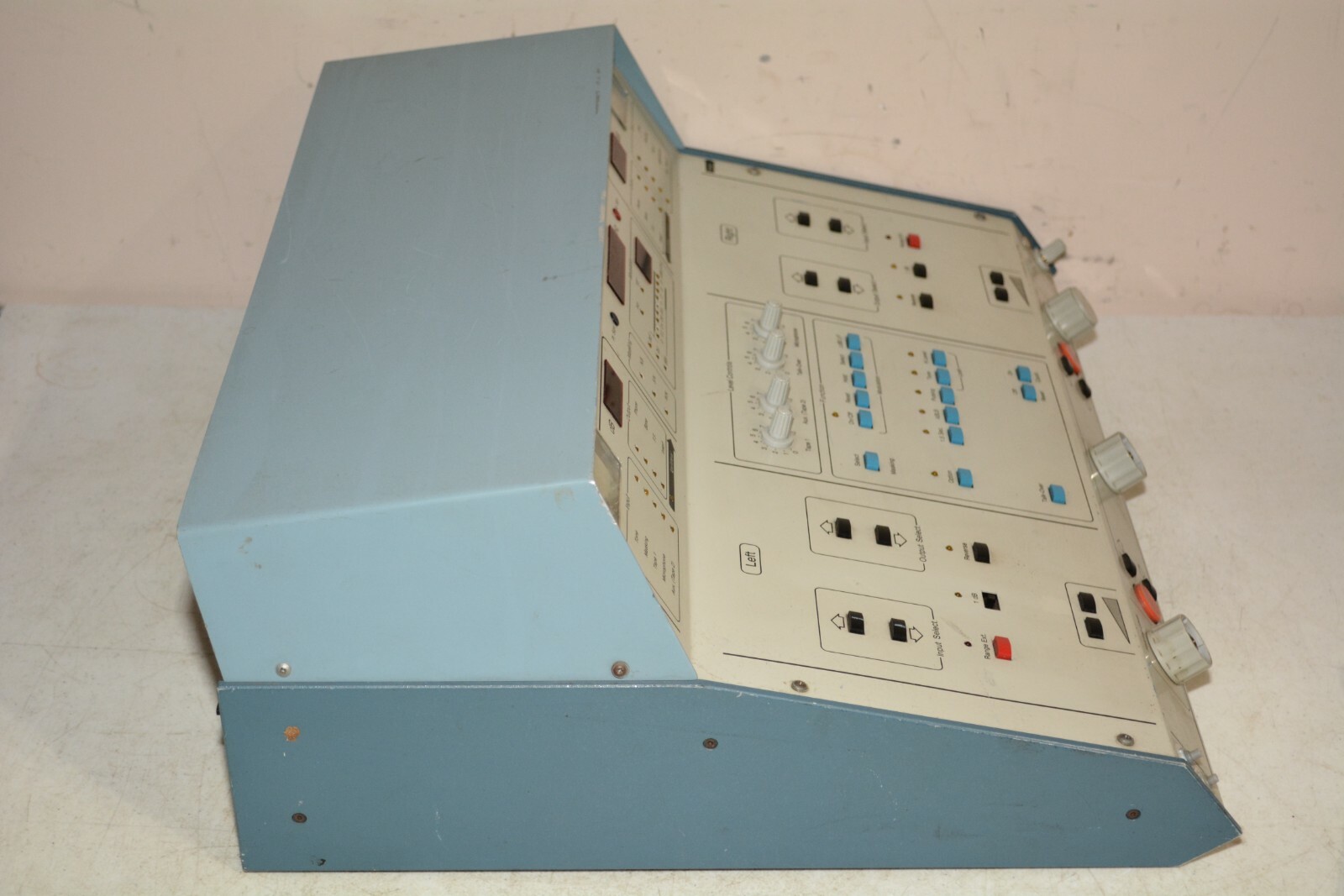 ^ Madsen Electronics OB 802 Clinical Audiometer #D214