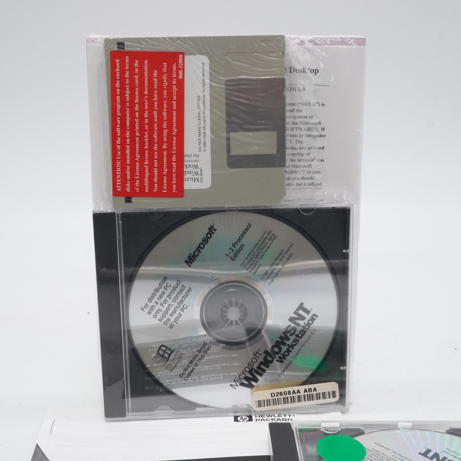 NEW SEALED Microsoft Windows NT 4.0 Workstation & Service Pack 4 - 12/98