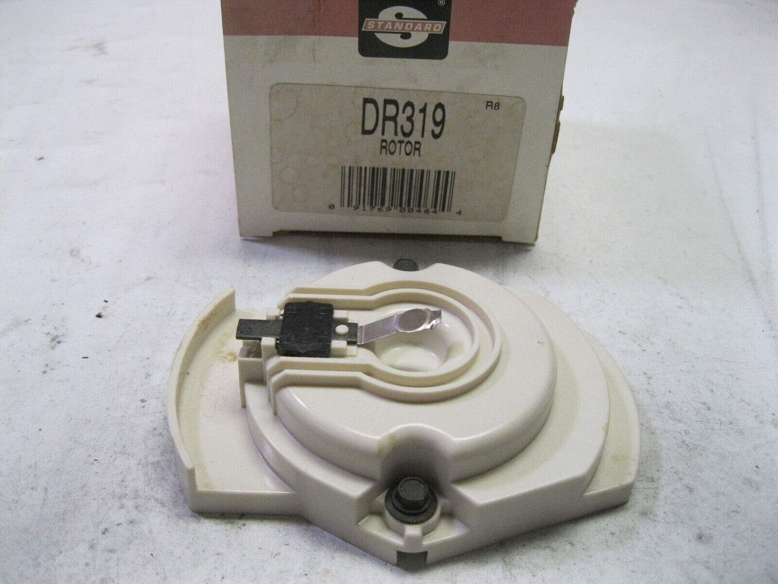 Distributor Rotor Standard DR319 (colors may vary)