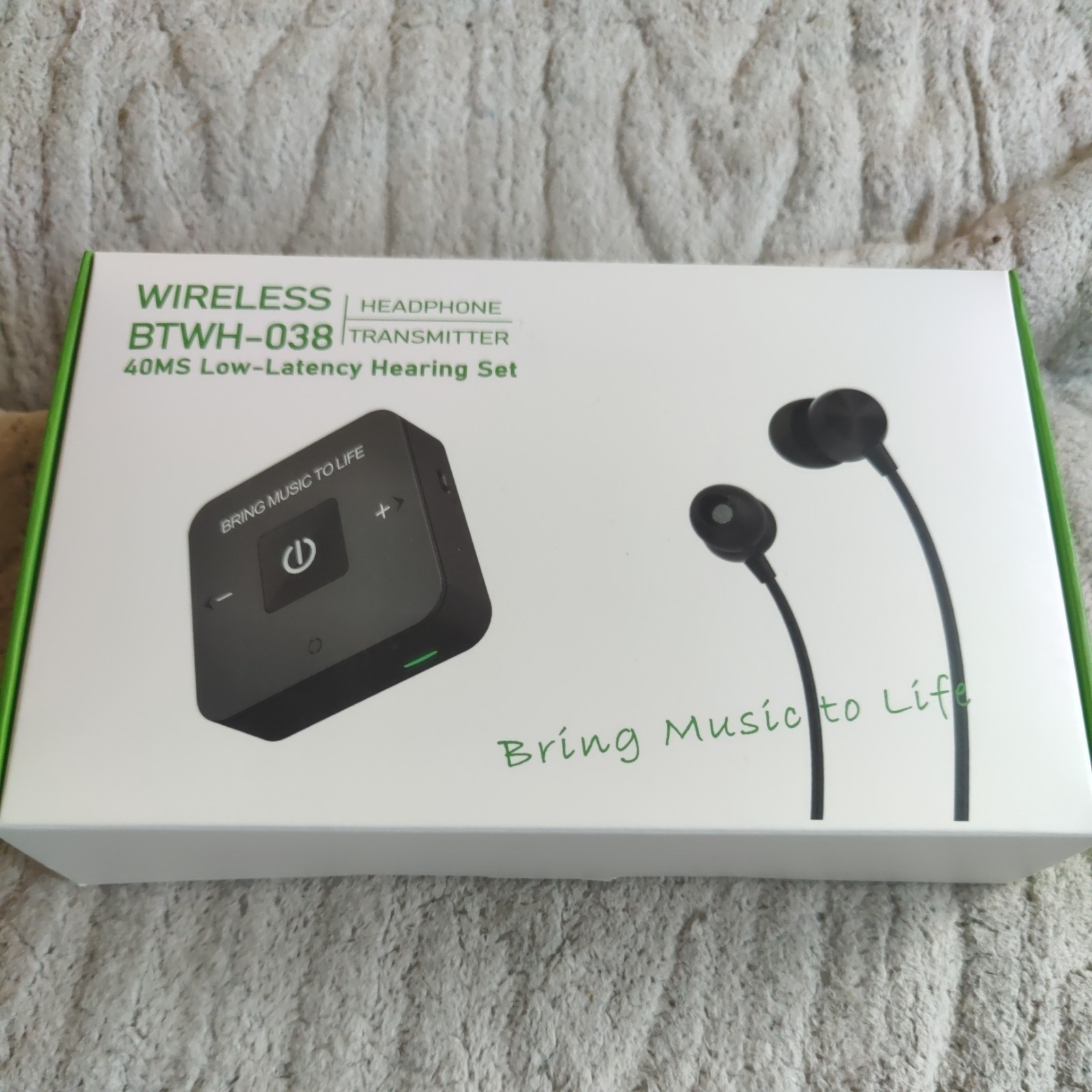 New - Wireless Headphone Transmitter BTWH-038 40MS Low Latency Hearing Set