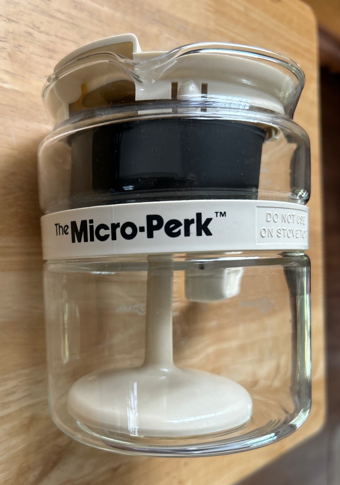 Vintage Gemco The Micro-Perk Microwave Coffee Pot Black- Made In USA 2-4 Cup C36