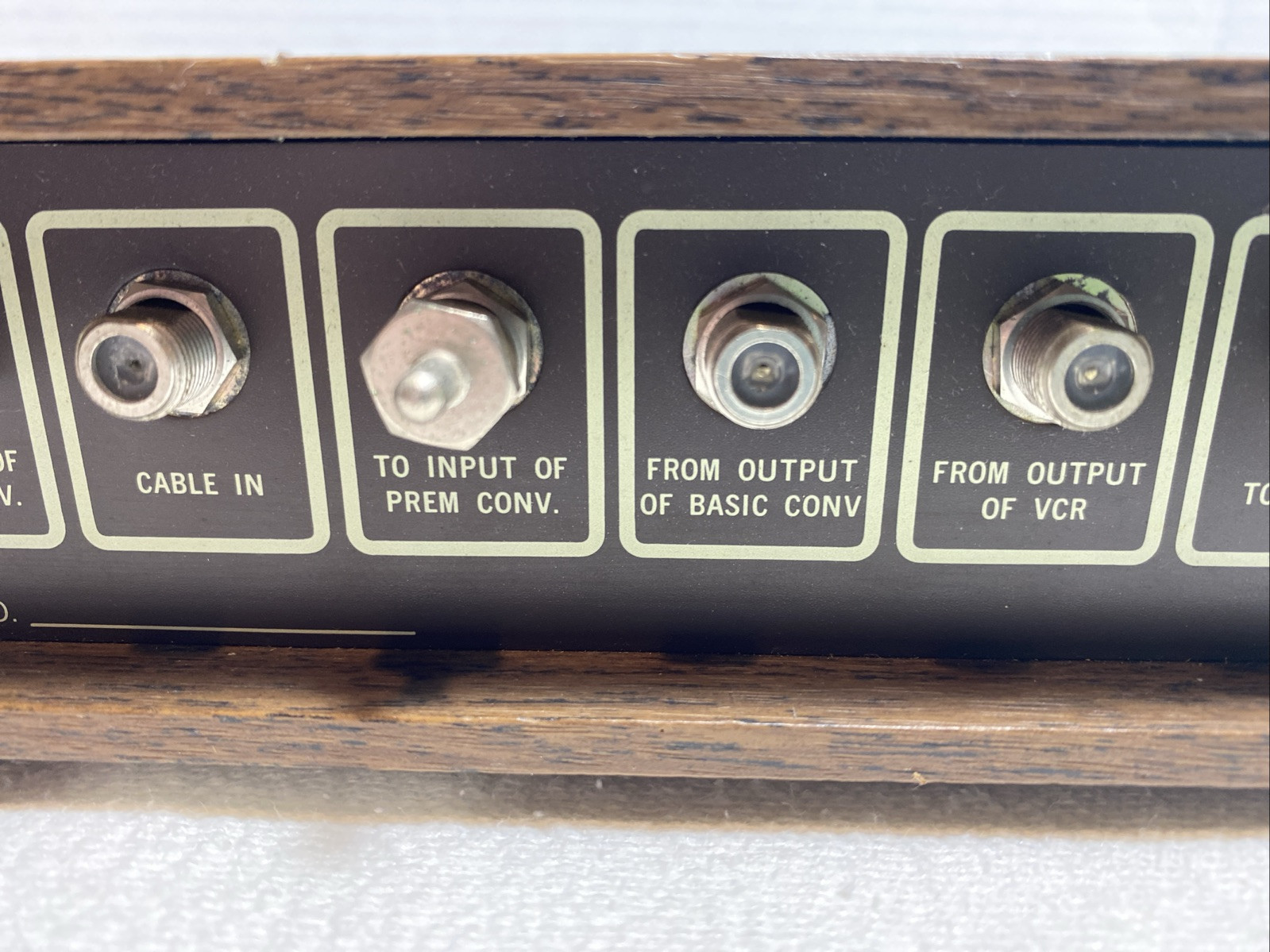 Vintage Telecom Model VCC-4300V (0059)