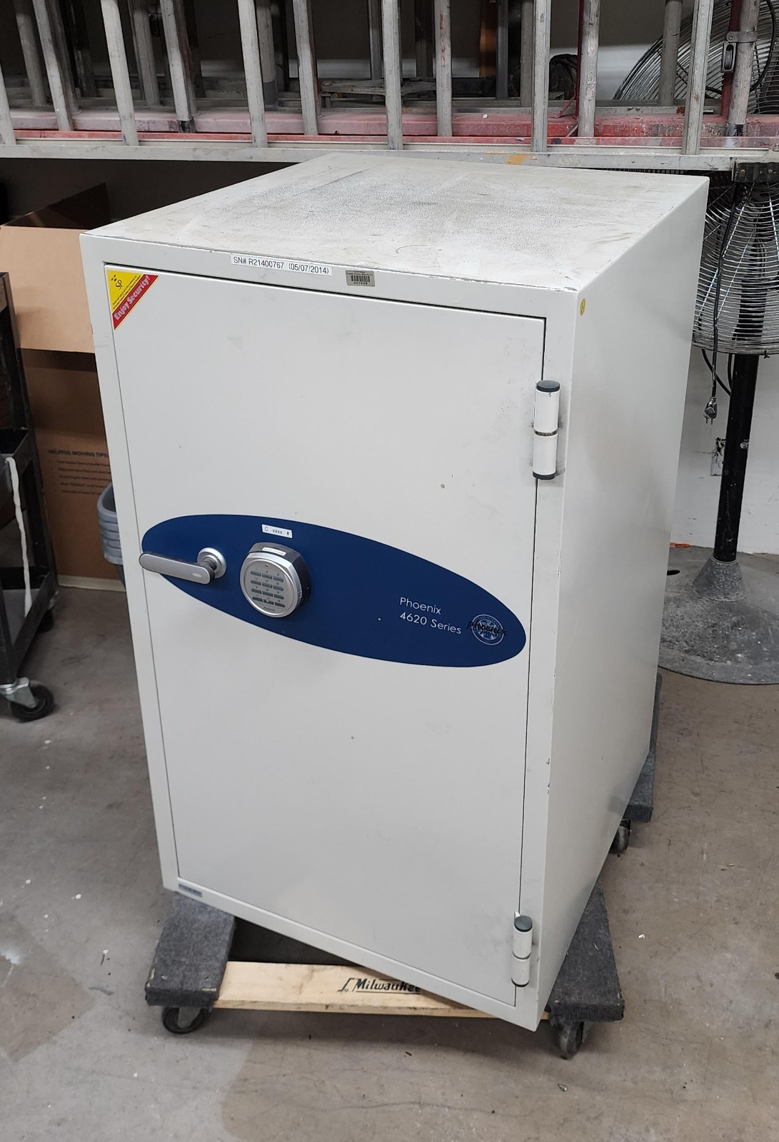 PHOENIX SAFE Data Commander 4620 Series Media Safe