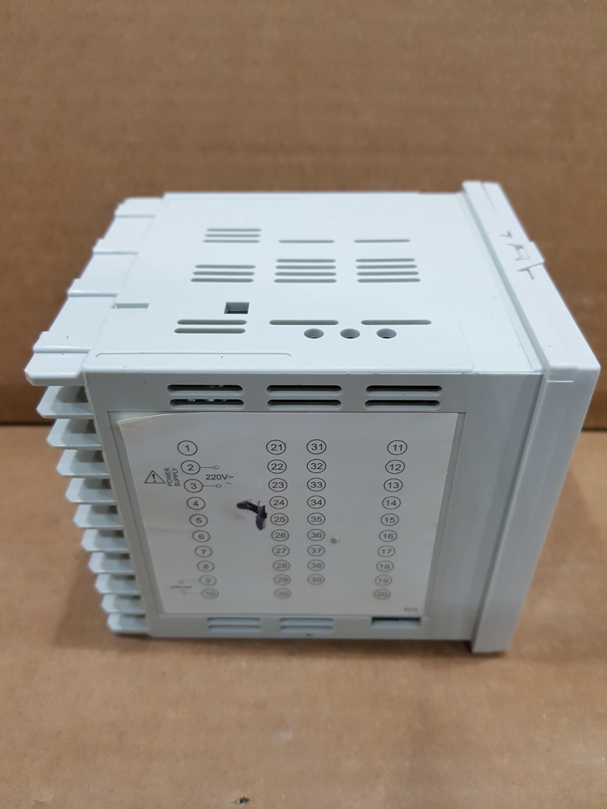 ATBIN VOLTMETER AC 0- 500V SPECIFICATIONS 0 15141