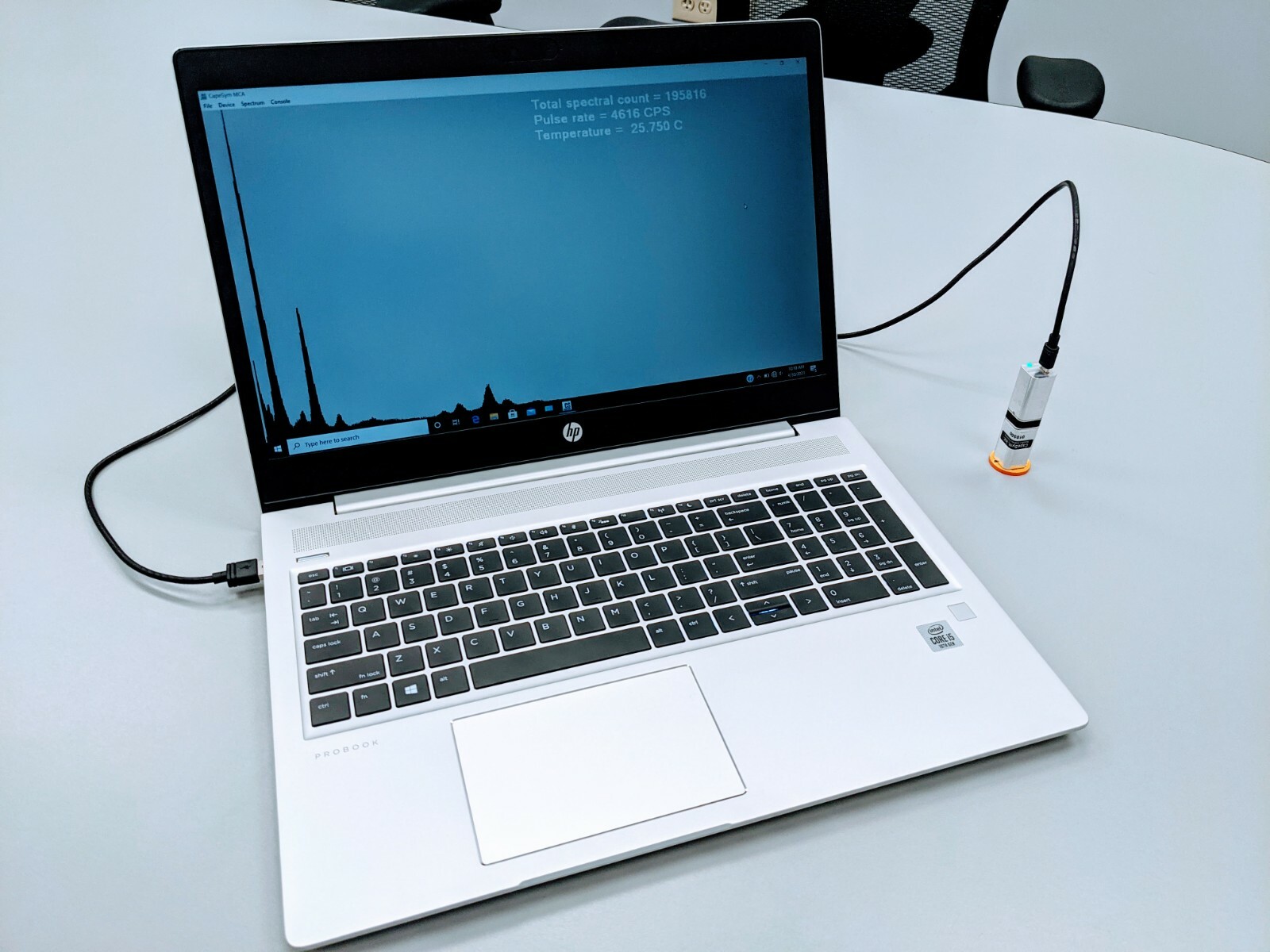 5.6% Solid state CsI Scintillation Gamma Spectrometer with digital MCA