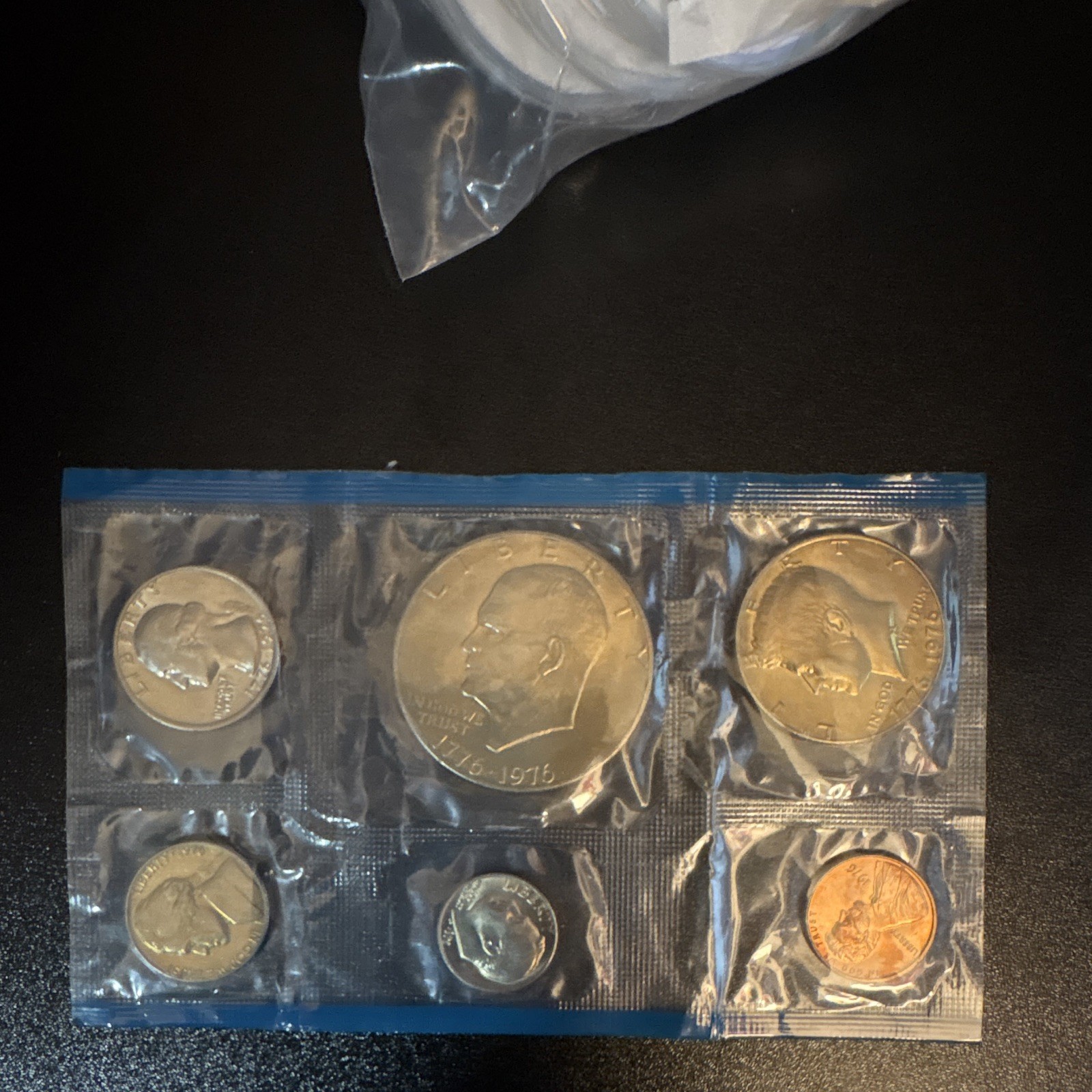U.S. Mint 1976 Uncirculated Mint Set Sealed Original Packaging 6 Coins