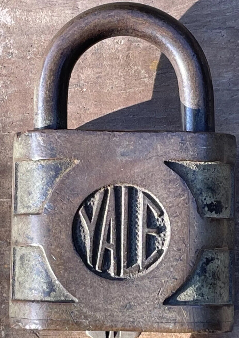 Antique Yale Brass Padlock With 2 Keys