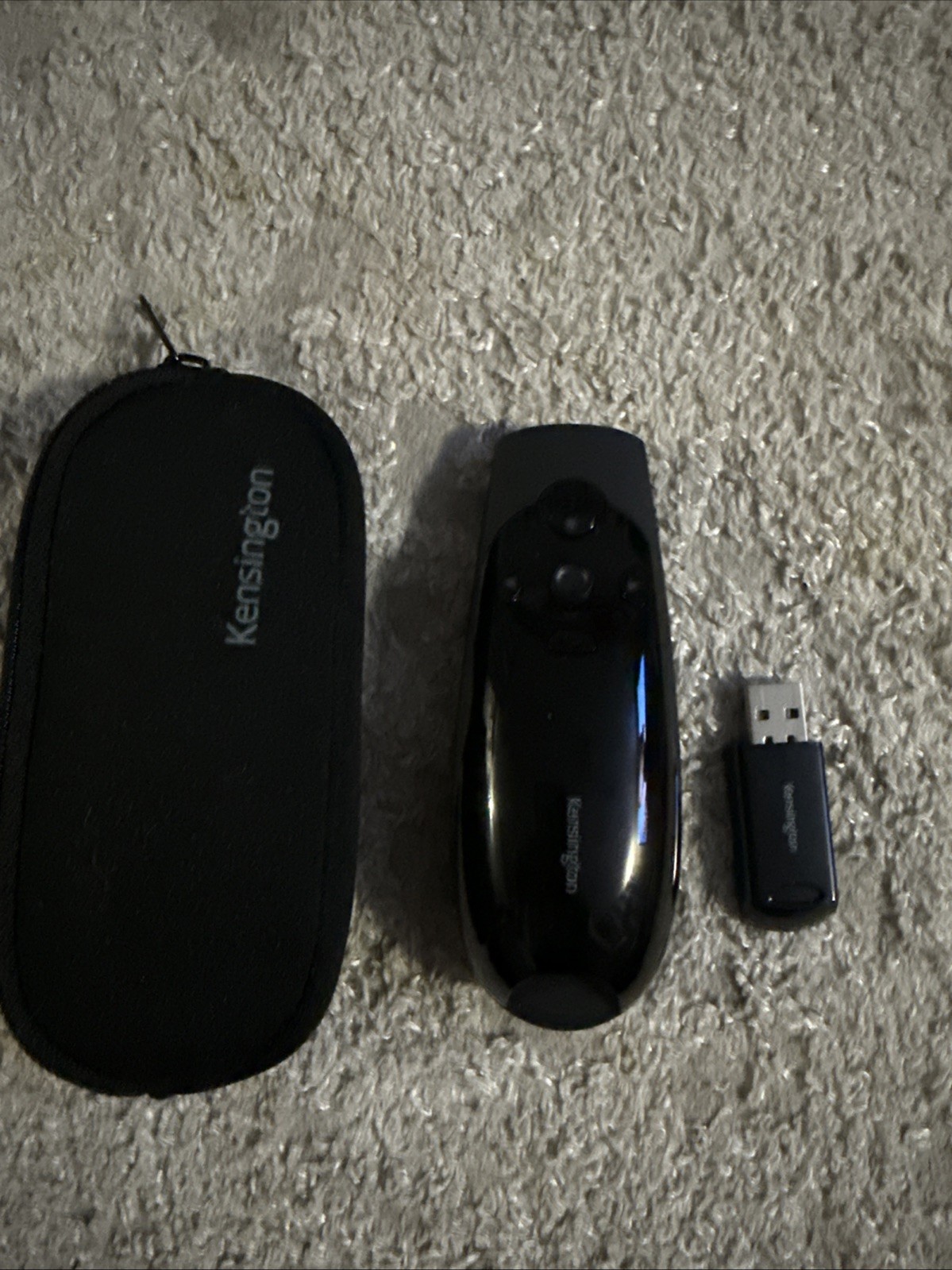Kensignton Presenter Expert M01175-T & dongle . Includes protective pouch | Used